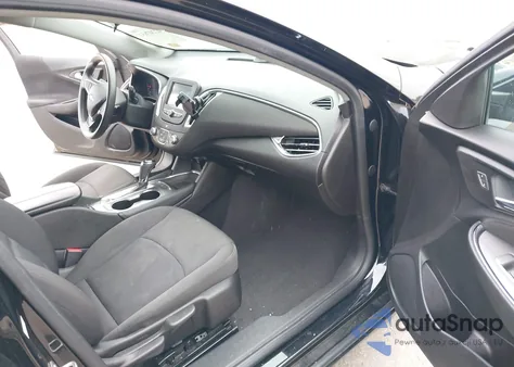 2018 Chevrolet Malibu Lt z USA, uszkodzony, nr VIN 1G1ZD5ST5JF104698